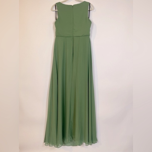 Dessy Collection- DEEP V-NECK CHIFFON MAXI DRESS - Picture 7 of 15